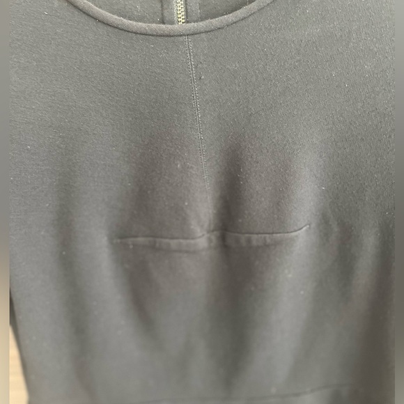 BCBG MaxAzria black top Sz M - Picture 5 of 6